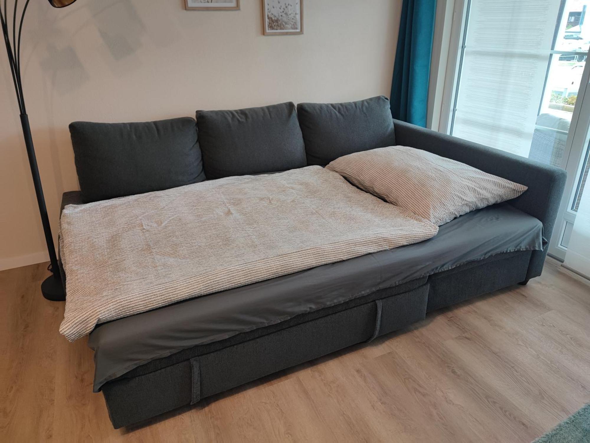 Kleine Auszeit - 2-Zimmer Ferienwohnung Spiez Exterior photo